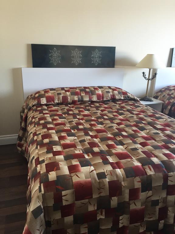 Motel L'Escale Chambord Zewnętrze zdjęcie