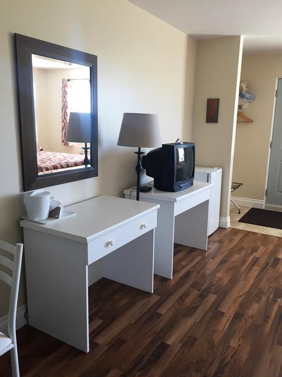 Motel L'Escale Chambord Zewnętrze zdjęcie